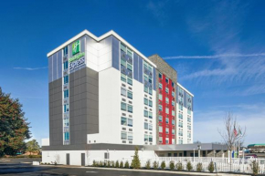 Holiday Inn Express Richmond - Midtown, an IHG Hotel